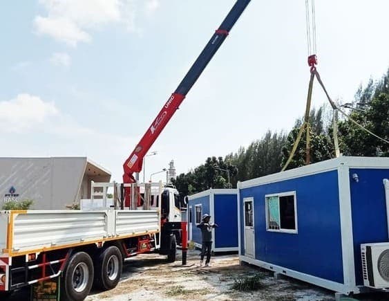 รถเฮี๊ยบให้เช่า